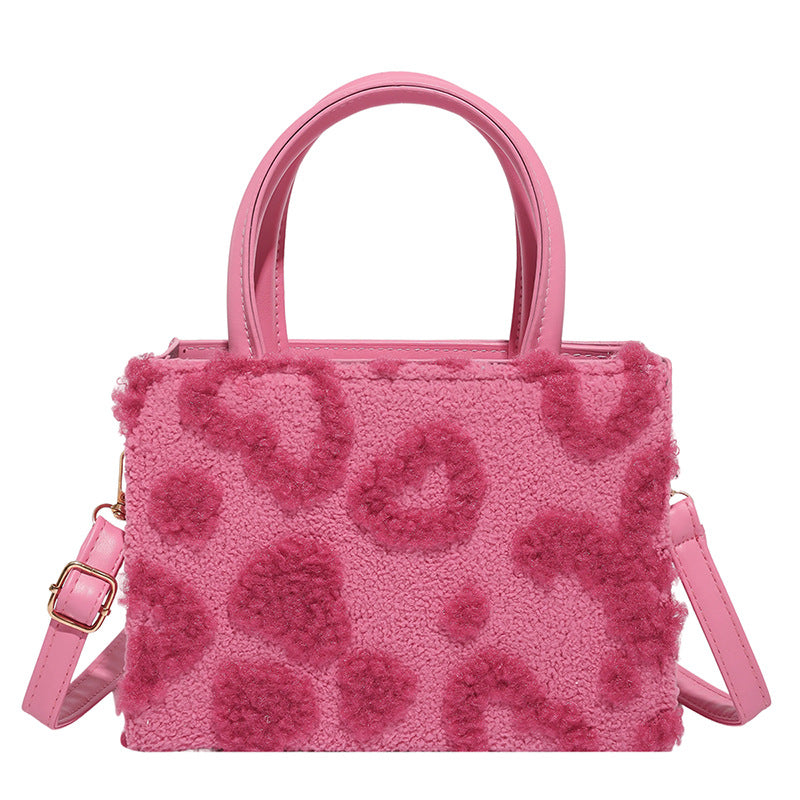 Fluffy Heart Texture Mini Handbag
